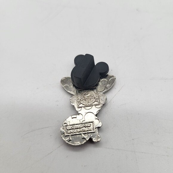 Disney Pixar Toy Story Land Woody Trading Pin - Picture 2 of 5